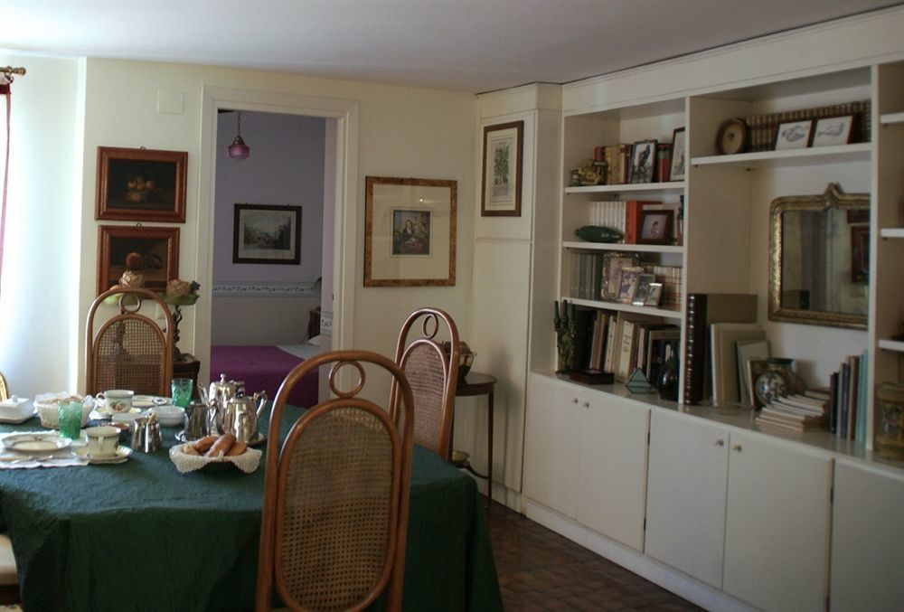 B&B Casa De Luca A Campo De Fiori Рим Экстерьер фото
